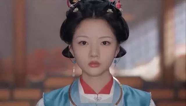 《锦朝》金锁圈道具深意揭晓：一枚首饰背后的纪家权势与女性生存智慧 现场图