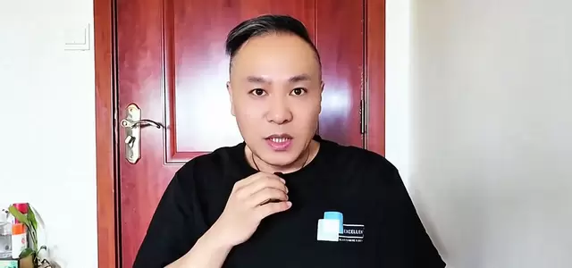 张雪原型短剧《有梦就去追》开播，姜武出演引观众热议 现场图
